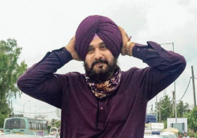 Navjot Singh Sidhu went to Mata Vaishno Devi