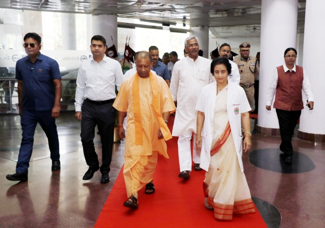 CM Yogi Reached Rishikesh AIIMS