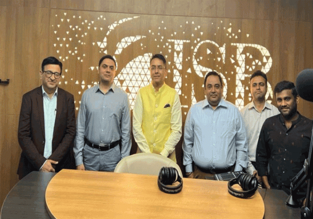 Aman Arora visits Hyderabad to explore best practices in the field of IT, Innovation and technology-