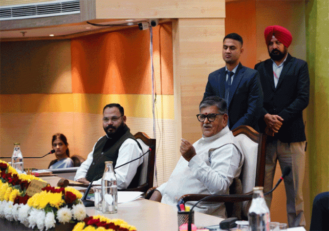 Punjab Governor and Chandigarh Administrator Gulab Chand Kataria's advice to the corporation