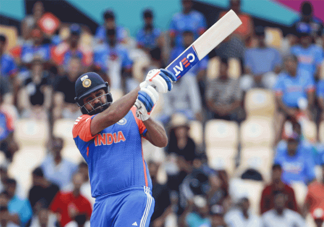 Rohit's stormy innings of 92 runs, India made 205/5