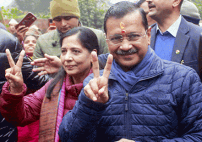 Names of 40 leaders including Kejriwal in AAP's list of star campaigners