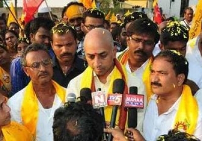 Galla Jaydev left Politics