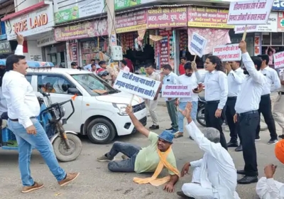 Charkhi Dadri DC Mandeep Kaur Transfer Cancellation Demand Protest