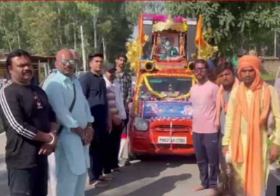 The atmosphere of the city was completely colored in the color of Baba Balak Nath Ji on Friday morning.