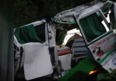 108 ambulance returning after leaving the patient fell into the ditch near Kiyani Ednala on Chamba-Tisa road, pharmacist died, driver seriously injured