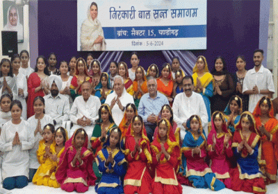 Nirankari Bal Samagam organized in Chandigarh