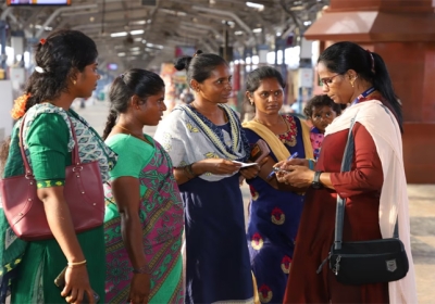 Railway ticket officer made a record by collecting 1 crore rupees from passengers officers praised