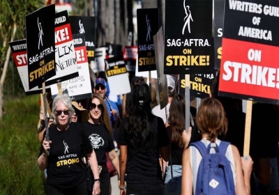 Hollywood actors on strike and protest against the use of AI in films