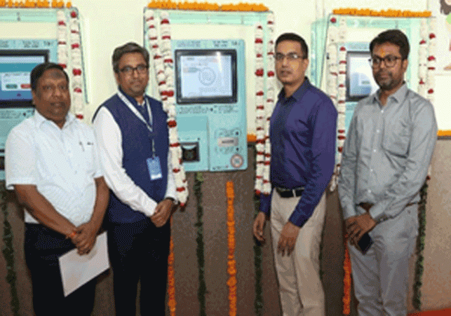 Gift of cashless ticket vending machine on completion of 10 years of Noida Metro